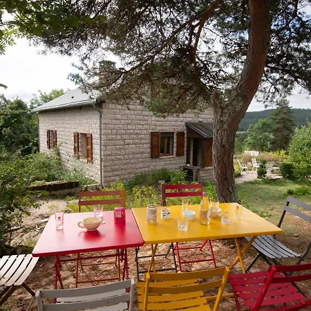 La Maison De L'eolienne Le Recoux